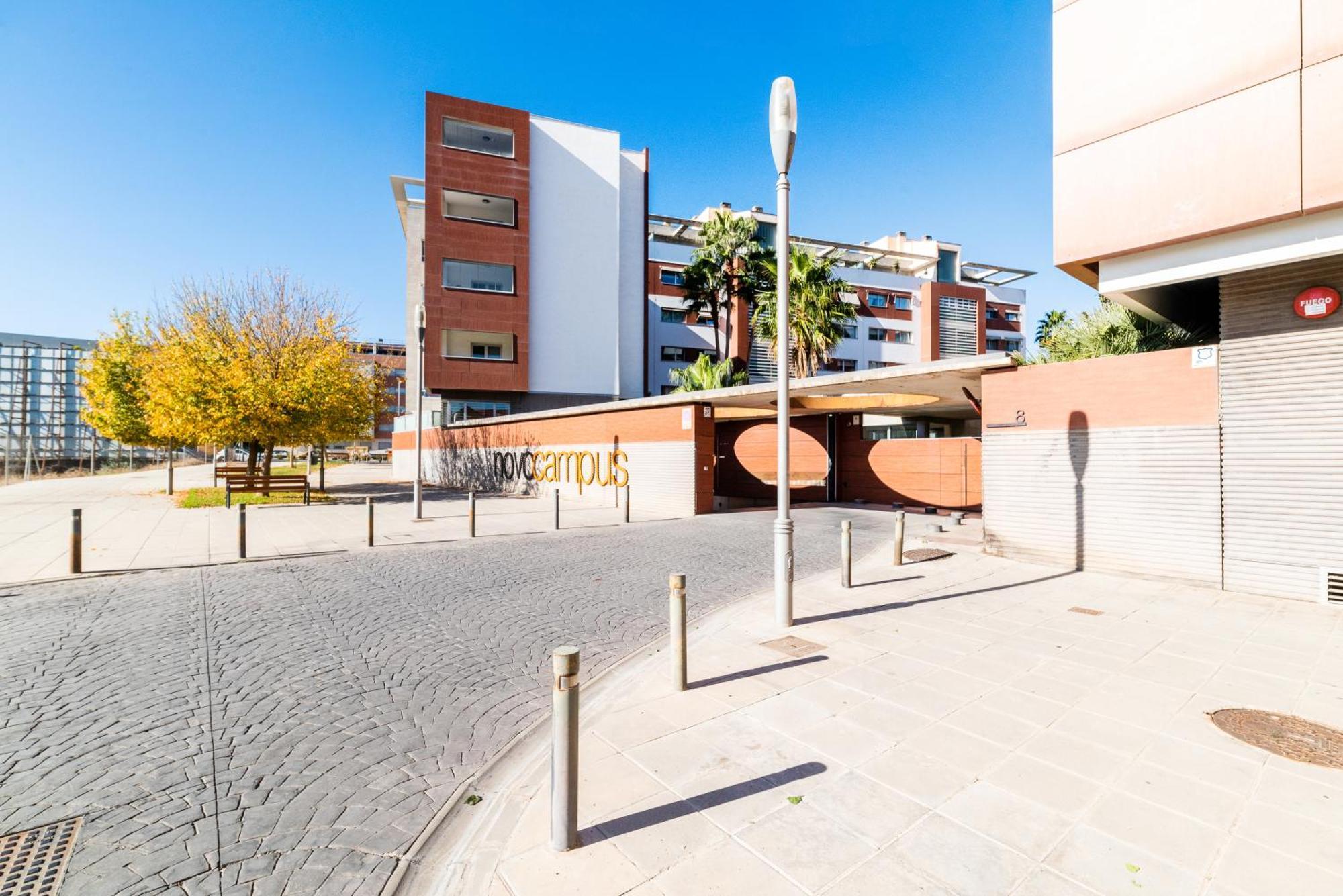 Tuguest Avenida De La Investigacion - Free Parking Apartment Granada Bagian luar foto